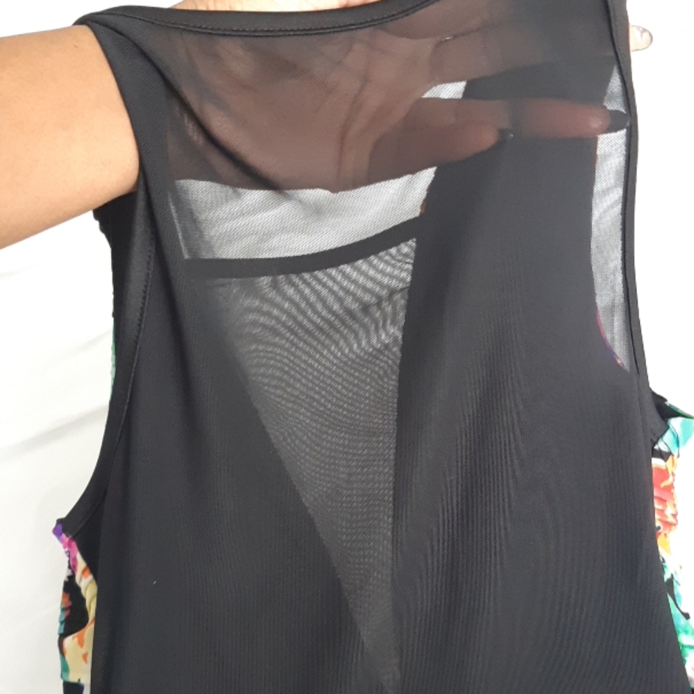 Dress - Picture 4 of 4